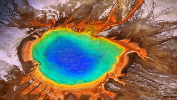 Yellowstone on the Move: Magma Reservoirs Shift Beneath Supervolcano