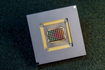 NeuRRAM Neuromorphic Chip Mimics the Brain While Saving Energy