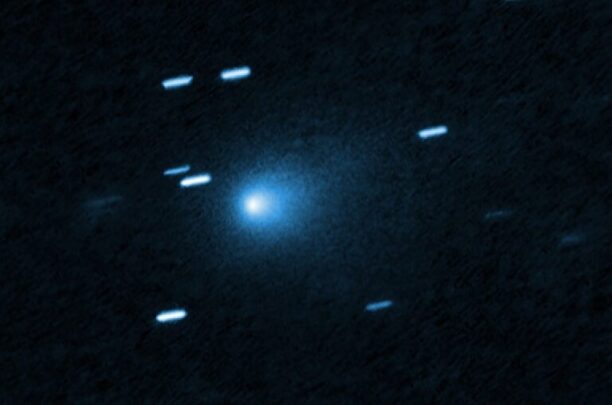 Hubble Refines Size of Interstellar Comet 3I/ATLAS’s Nucleus